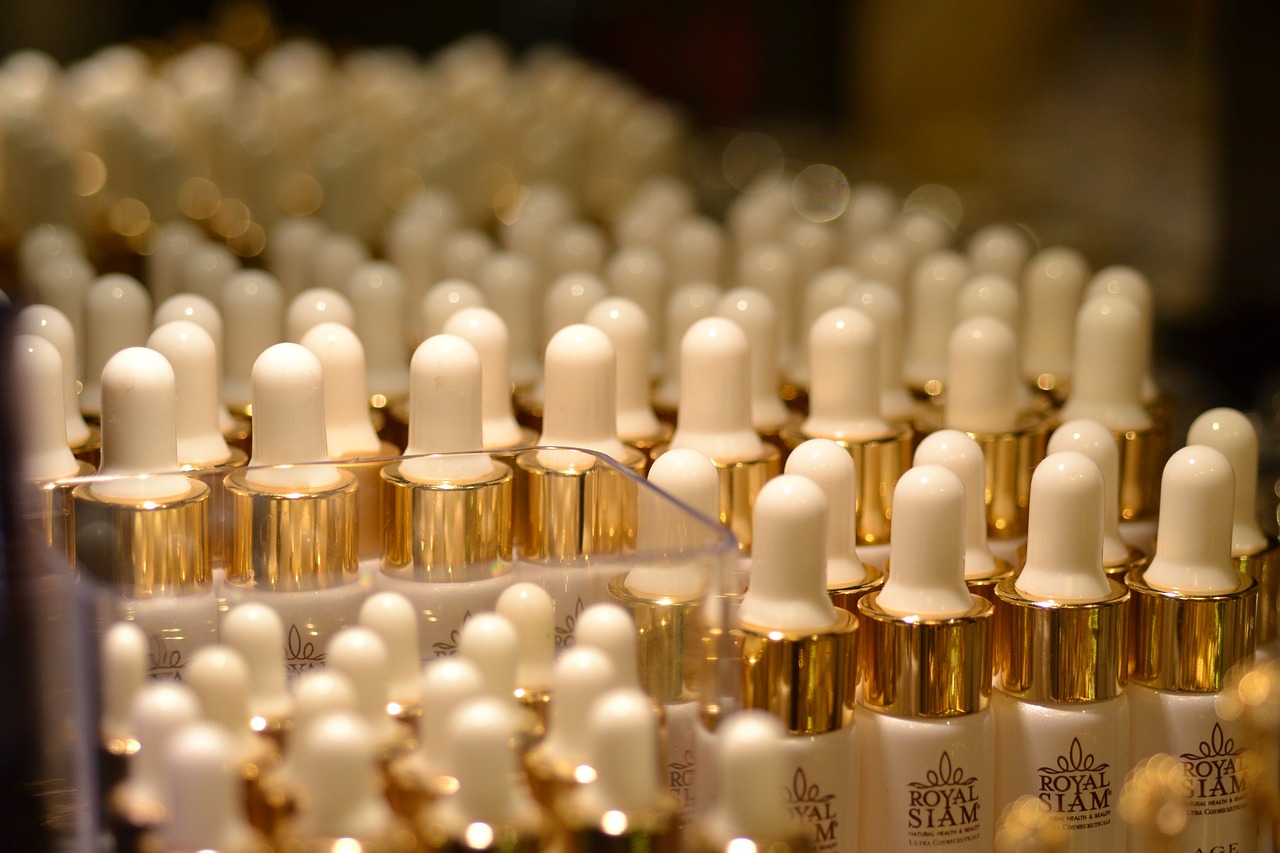 全新精华液重塑肌肤之美奇迹般的护肤体验