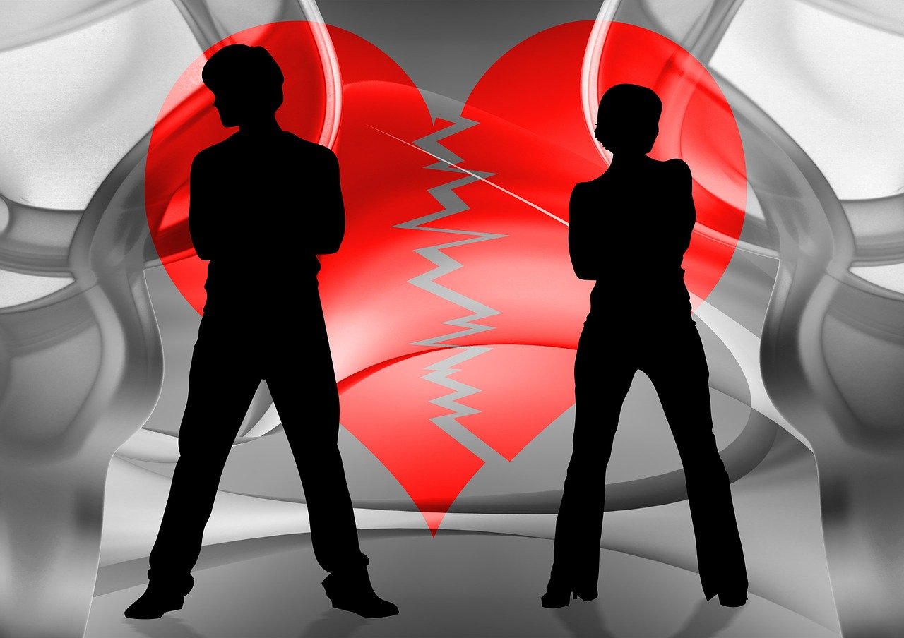 遵守法律道德,远离色情内容,关于男明星丁丁的正能量关注