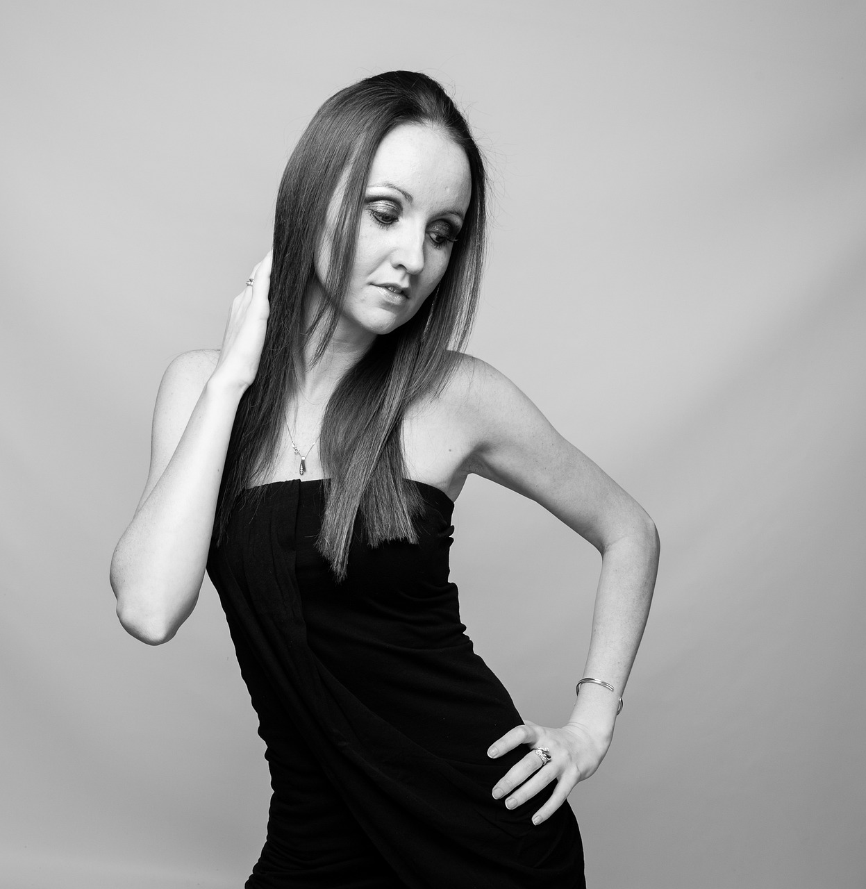 龙丽,演员之光,荧屏之魅的魅力展现