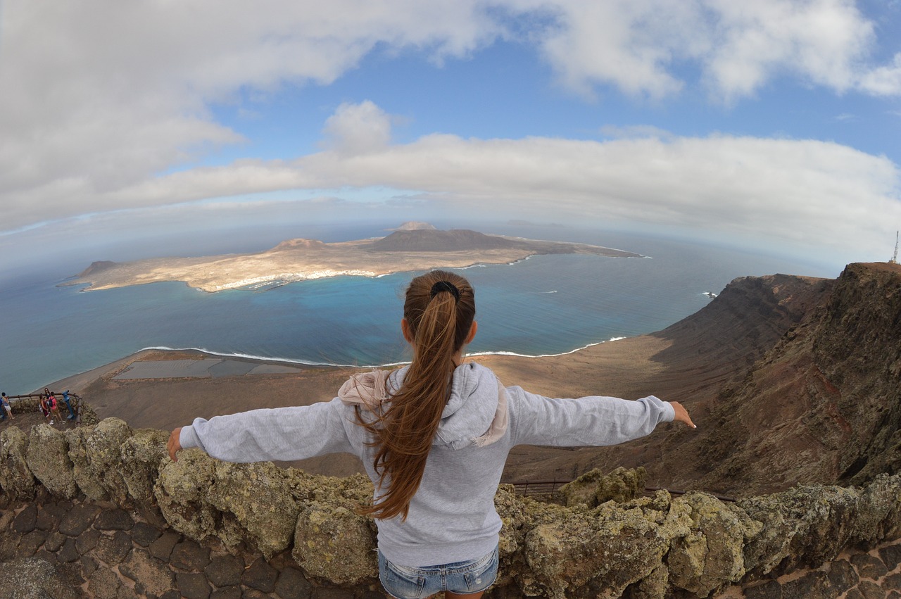徒步登山比赛,挑战自我,超越极限的征途之旅