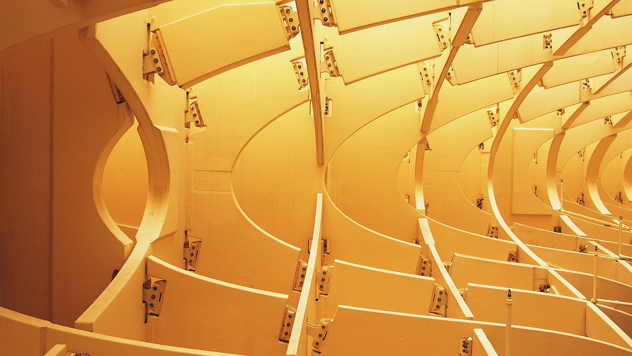 探索现代治理新路径,官场先锋新篇开启新征程