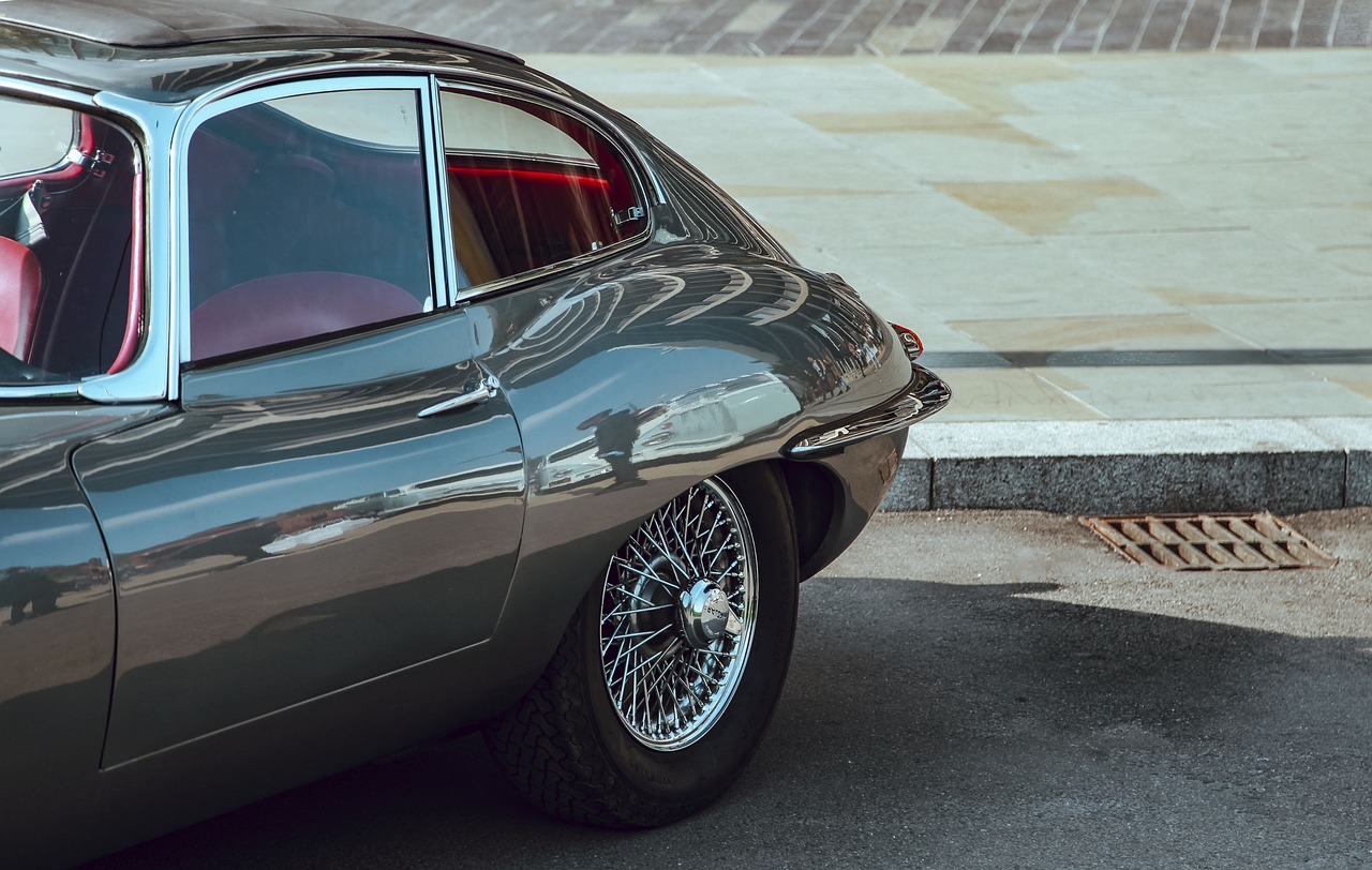 2024新澳门正版免费资本车-敢于冒险的348.417