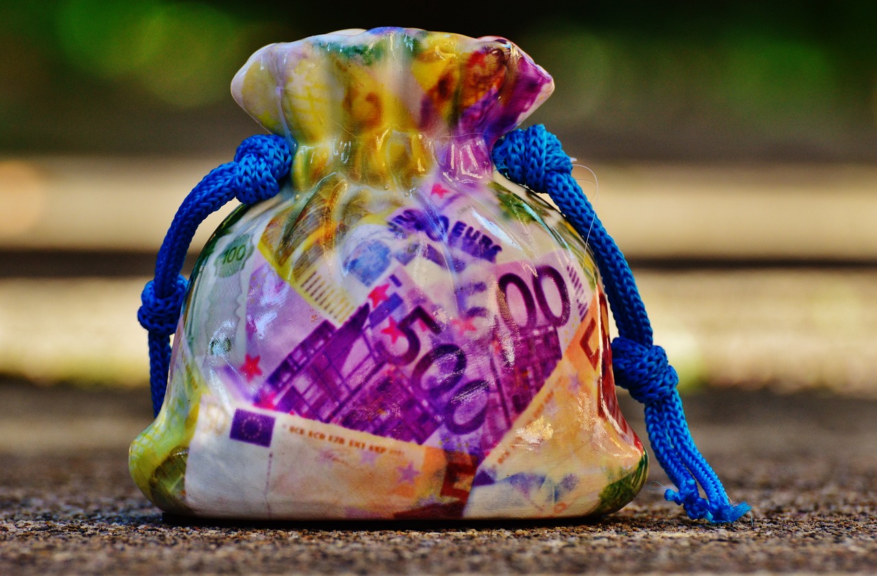 关于延迟退休的最新动态及其深度探讨