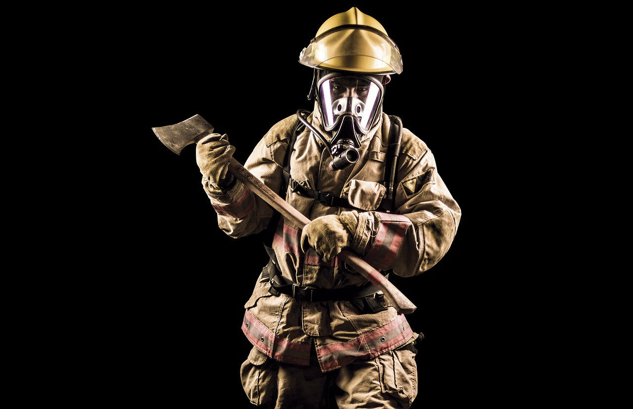 特战英雄最新动态揭秘,精英部队战斗进化与装备升级全解析