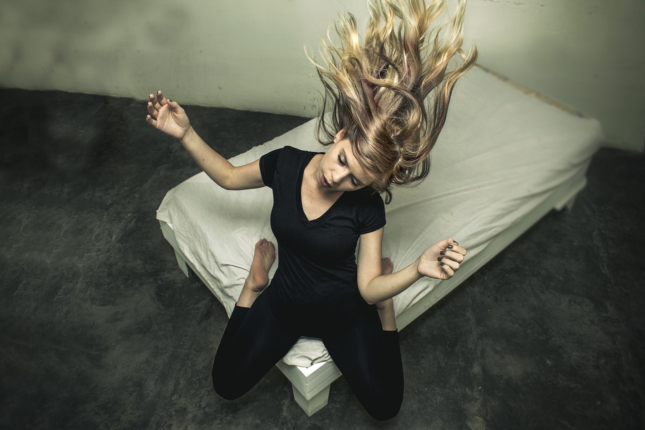 网络现象下的新焦点,明星腿视频热传