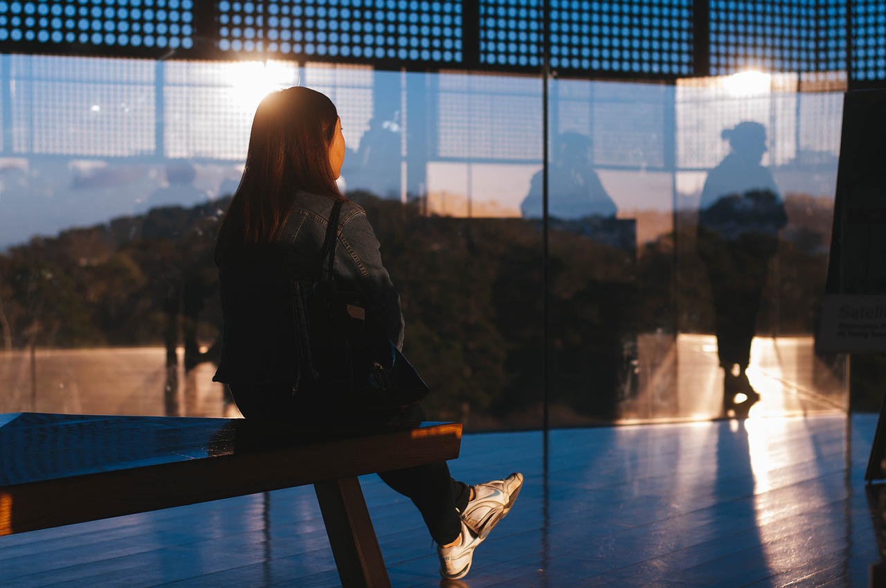 韩国电影朋友的妻子2,探索与反思的边界