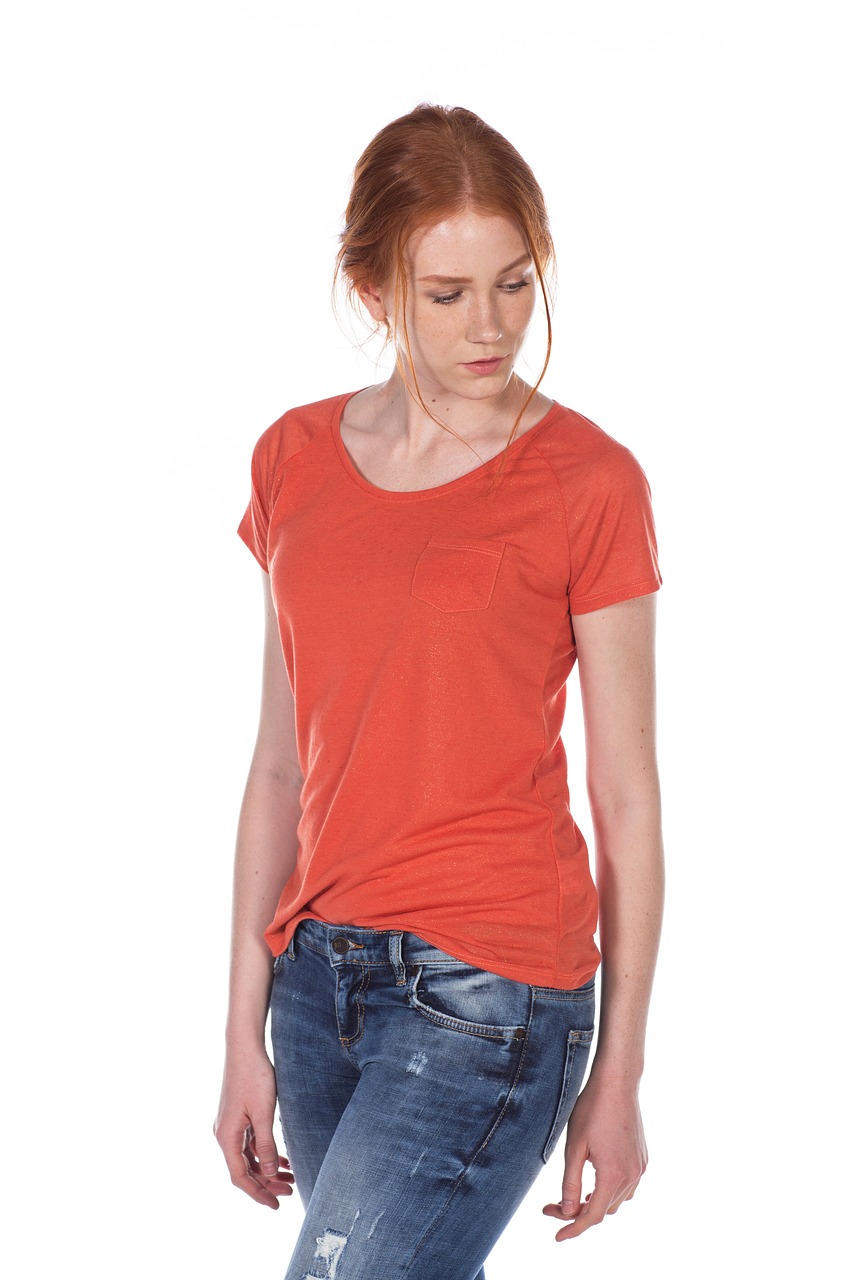 最新时尚套装,潮流引领的美学之选