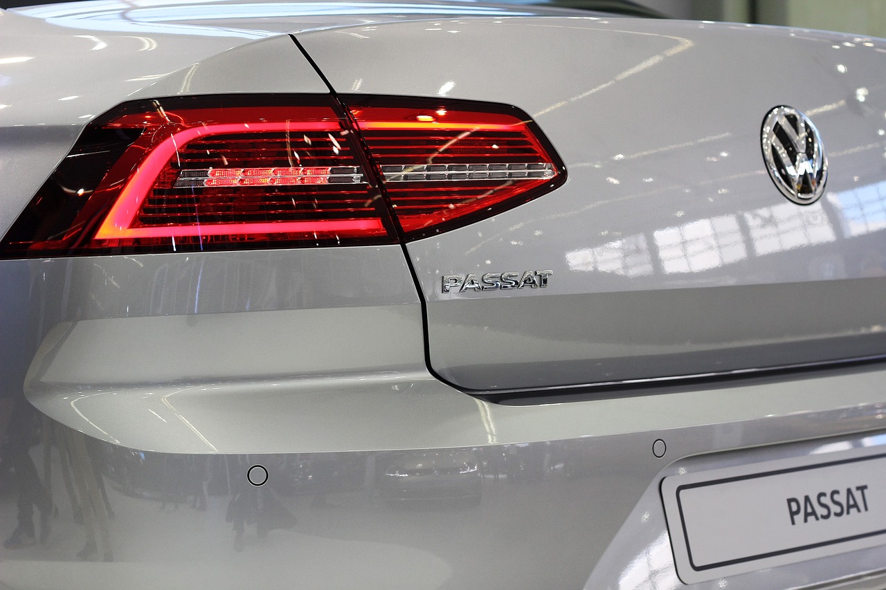 大众帕萨特330最新款型详解与推荐