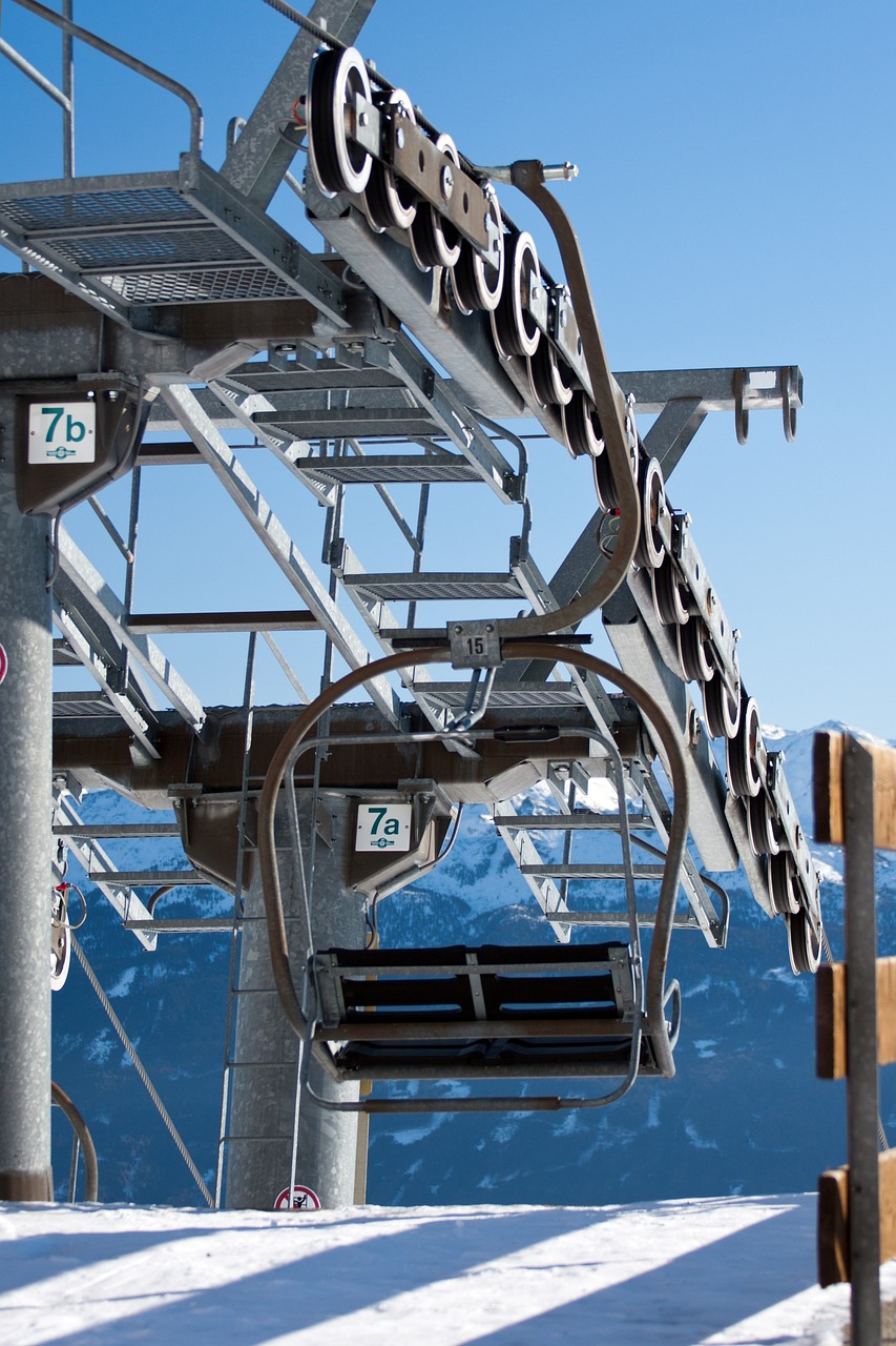 造雪机价格及其影响因素探讨,全面了解造雪机价格及相关因素解析