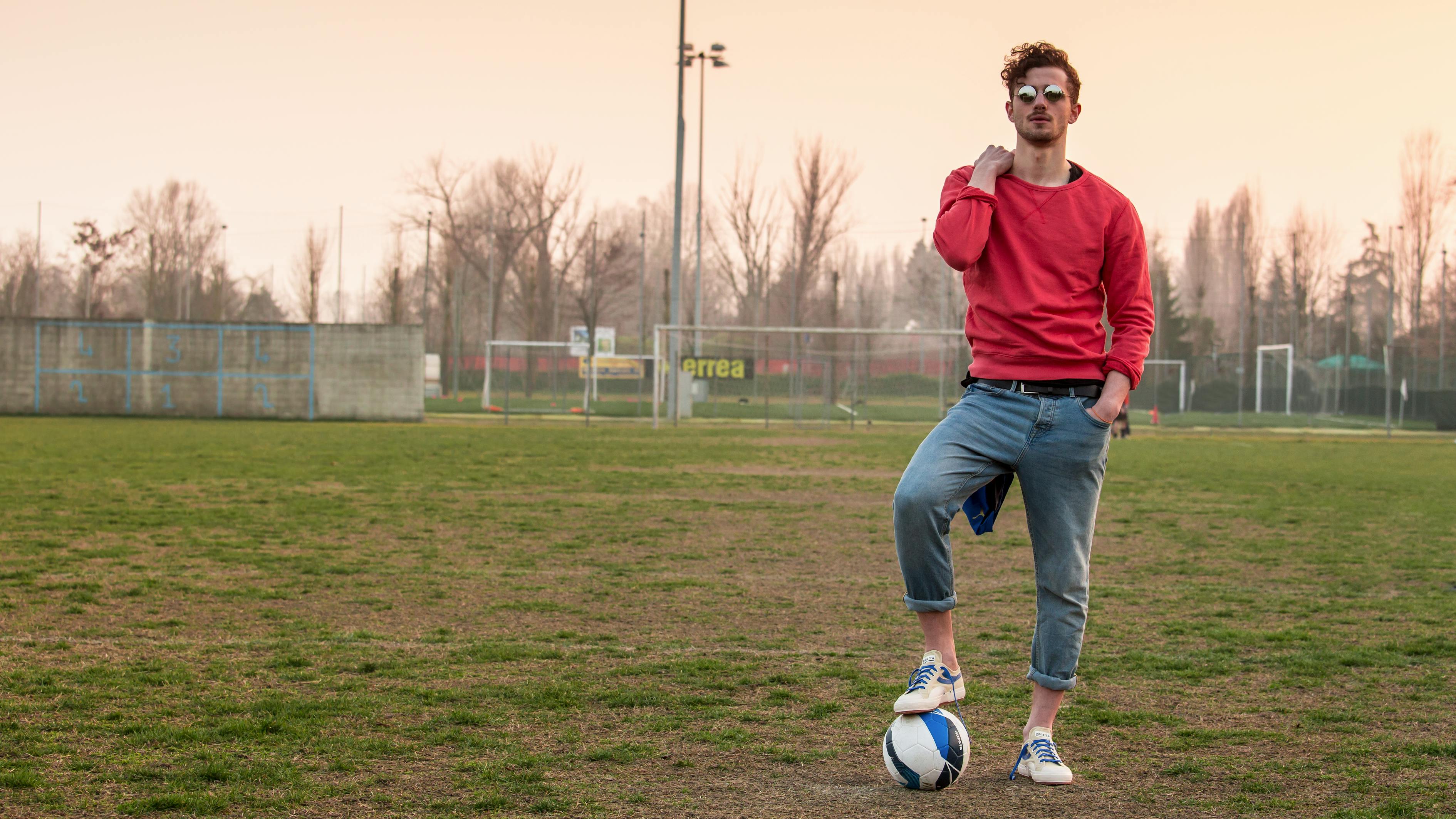 男篮红队与蓝队,赛场上的热血对决之战