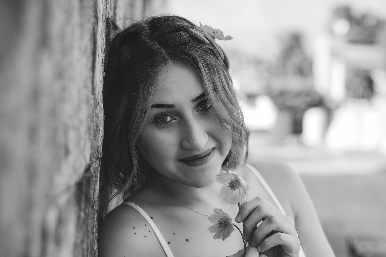 泡沫之夏演员,演技与魅力的完美融合。