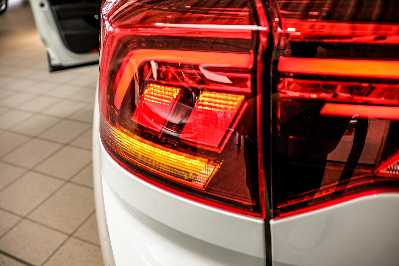 黄昏雨落 第16页