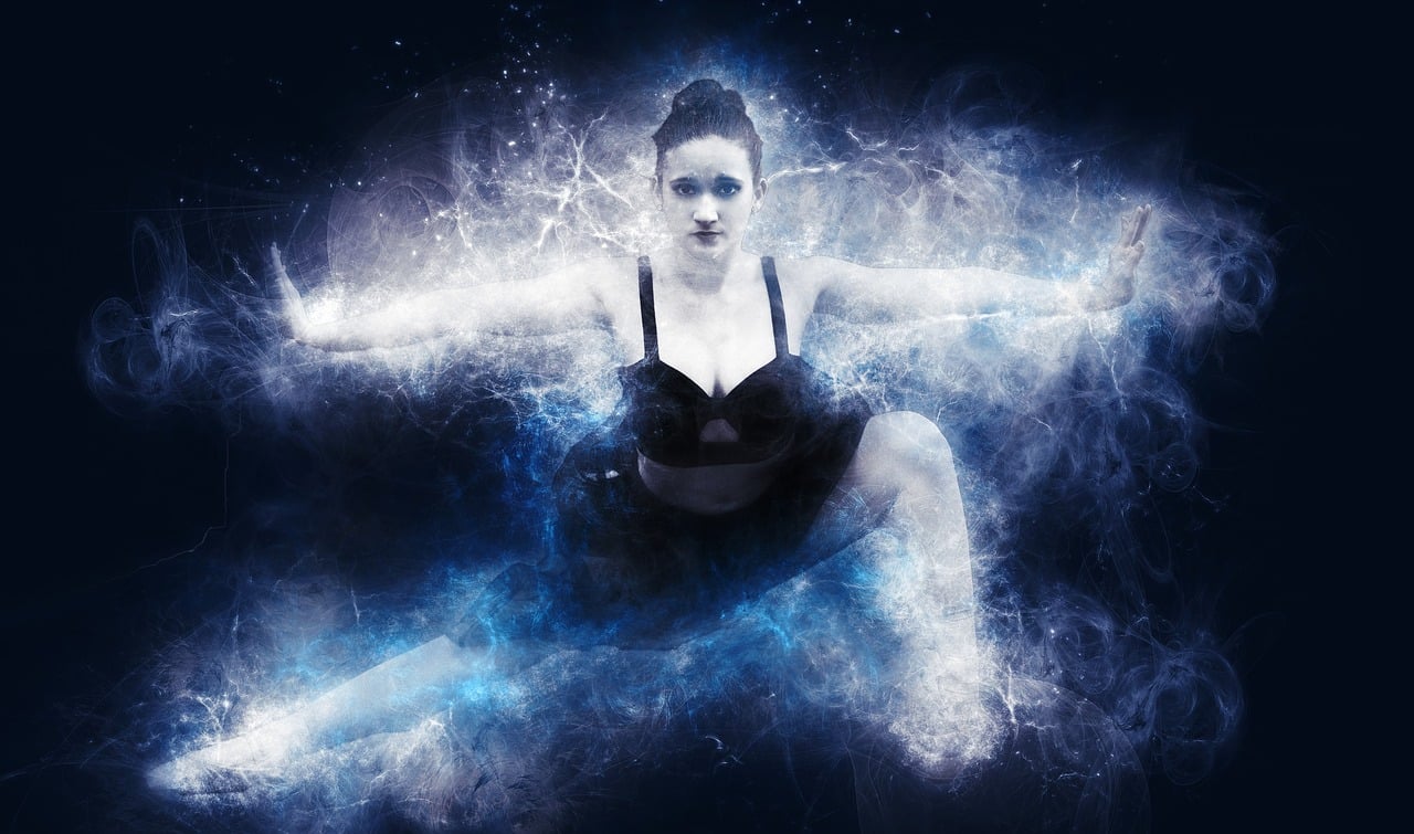 烈火女演员,燃烧激情,铸就经典角色