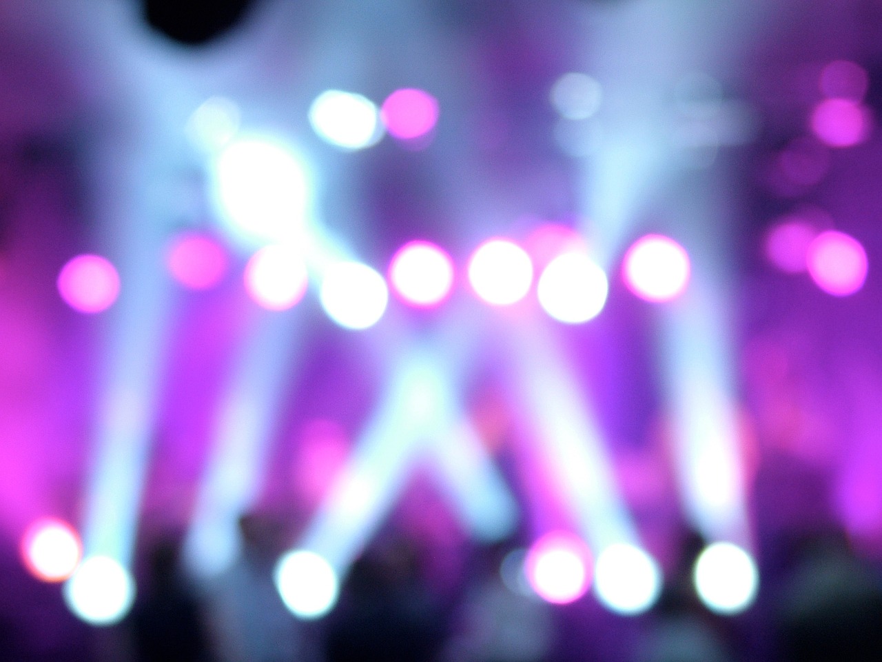 最新升学庆典主持词大全，盛典启幕，梦想起航