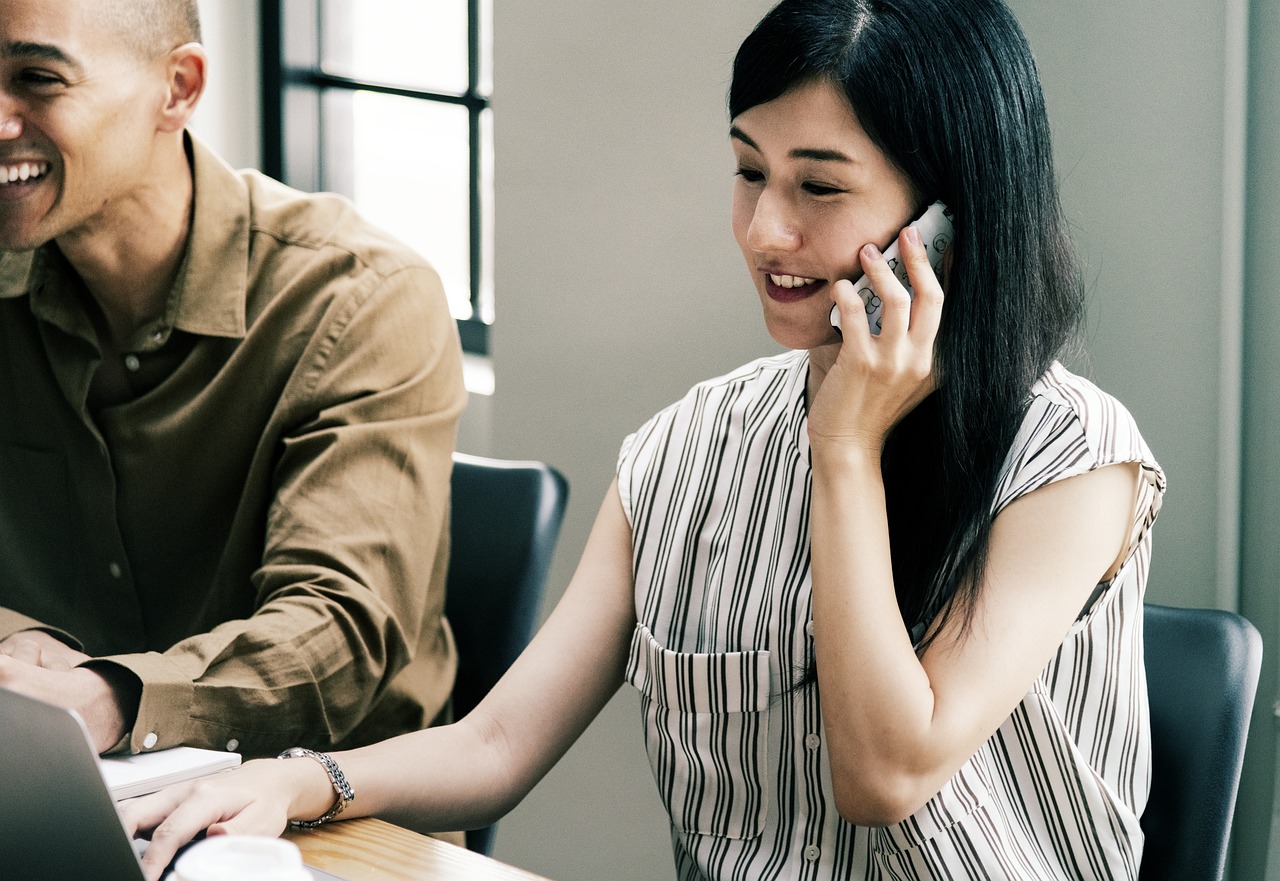 韩国电影美人在线,网络时代的美丽与真实的探索