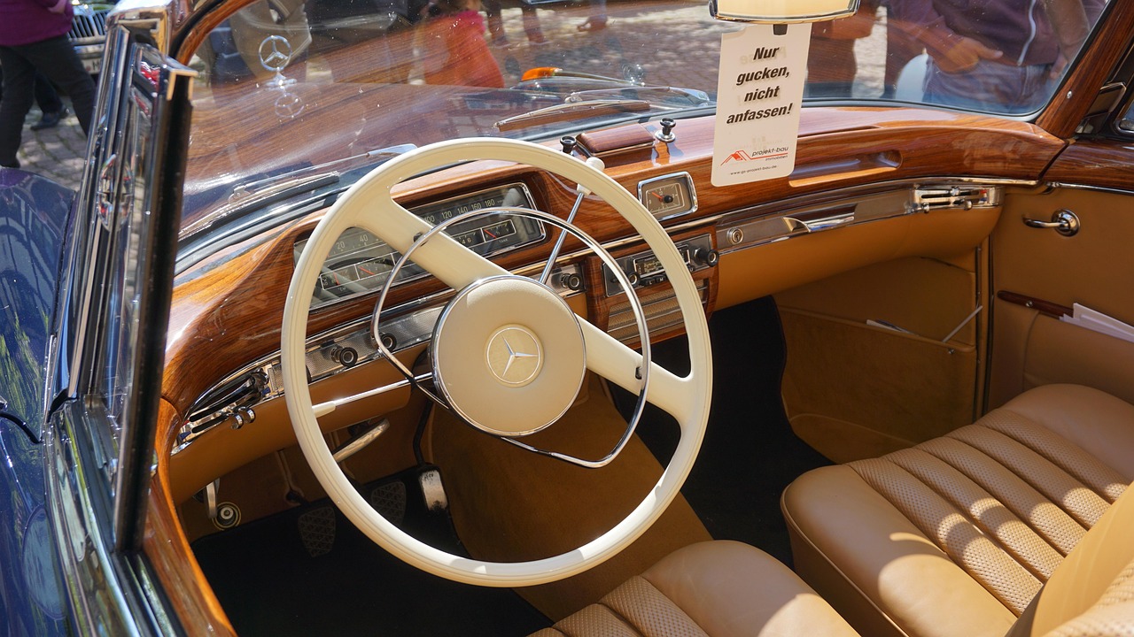 尹正最新动态,影视之星持续发光发热,展现耀眼光芒