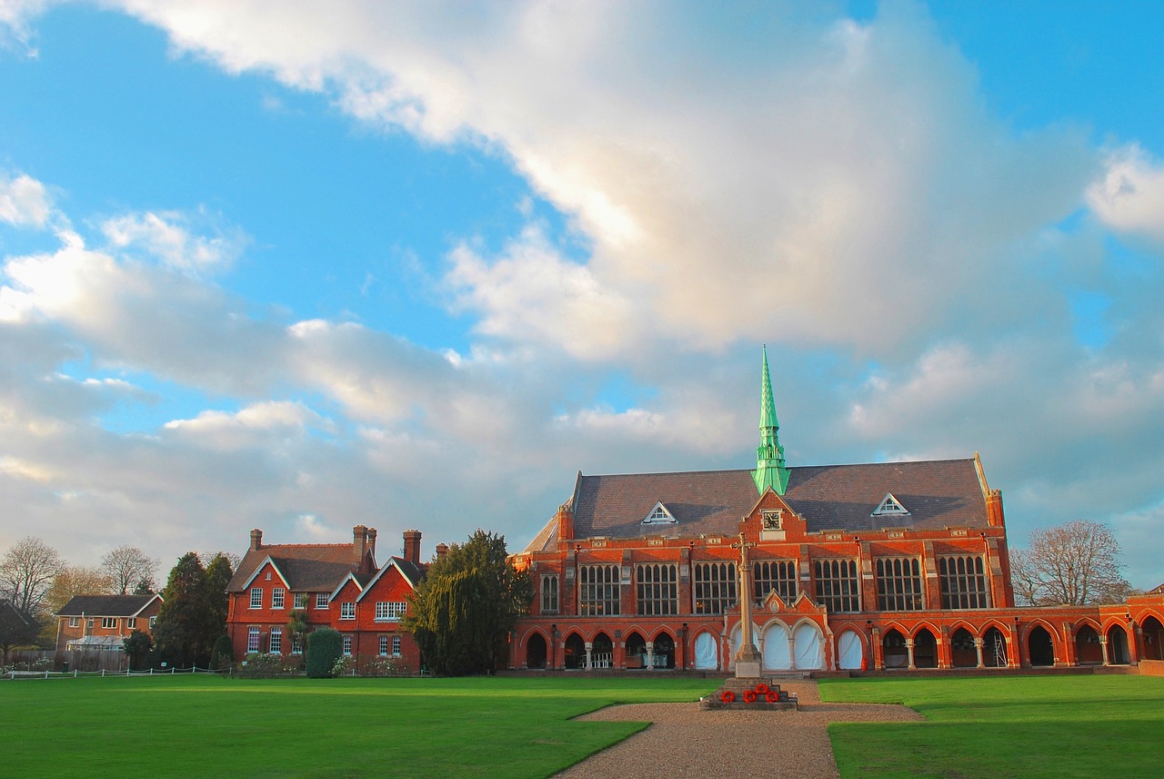 2016年美国大学最新排名解析