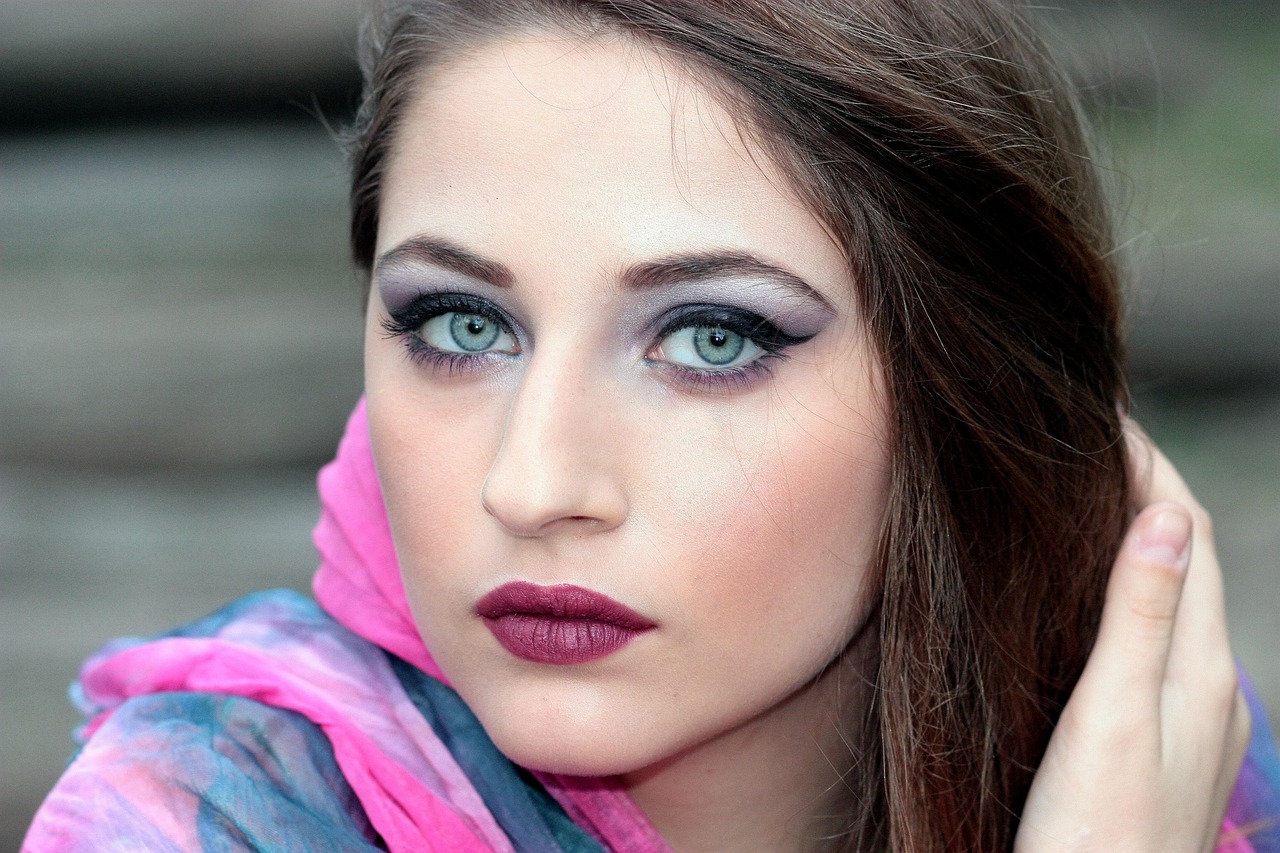 罗小曼,电视剧中的璀璨之星。