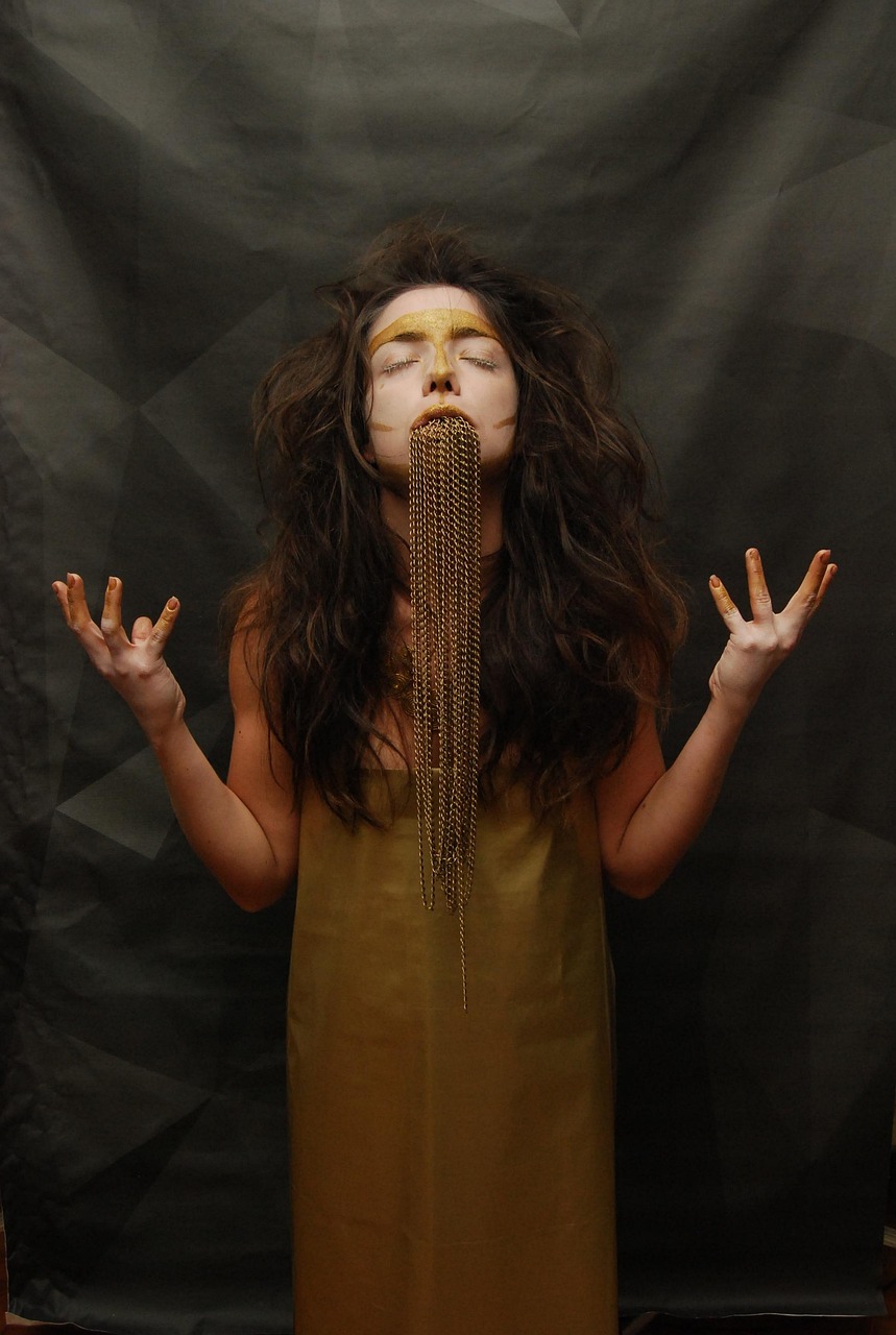 最新QQ头像精选集,时尚潮流与个人风格的完美融合展现