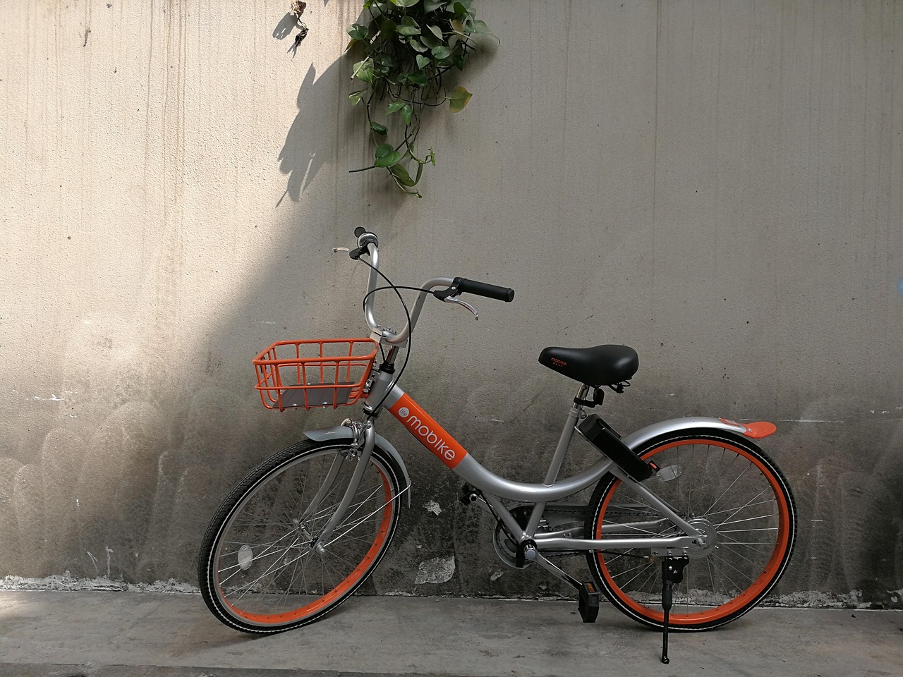 摩拜单车四月优惠活动来袭,骑行新风尚尽享优惠!