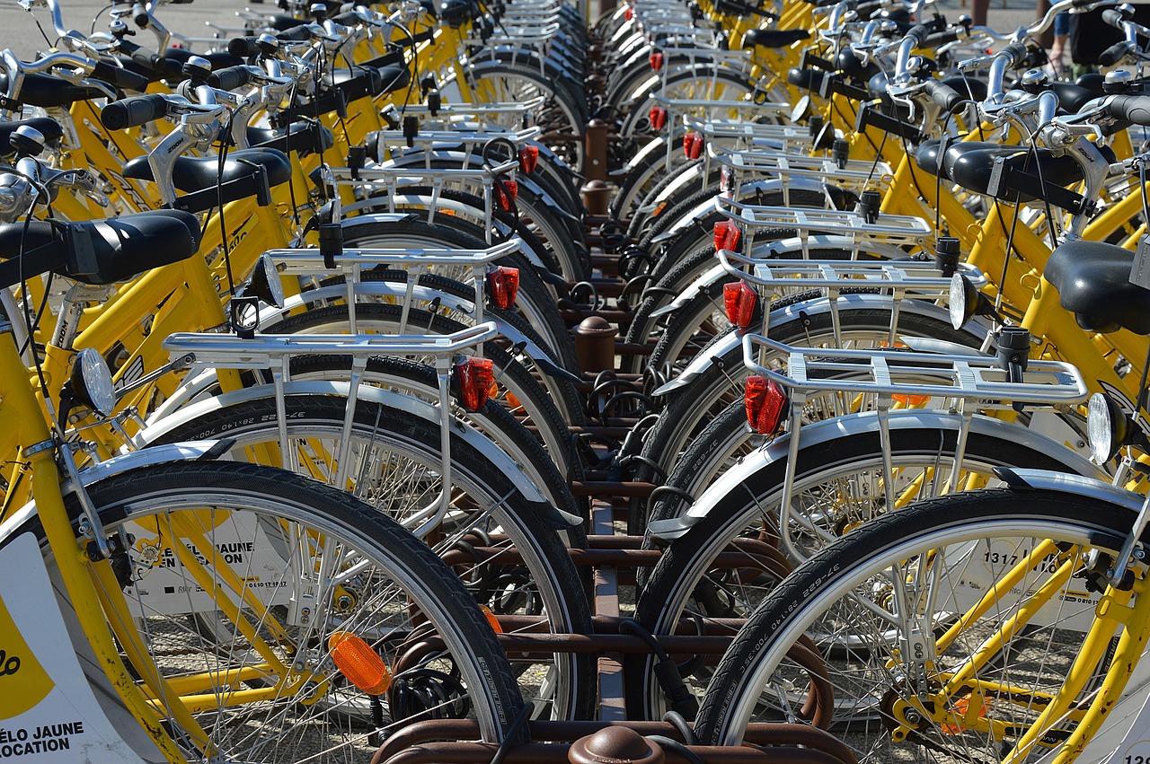 摩拜单车四月优惠活动来袭,骑行新风尚尽享优惠!