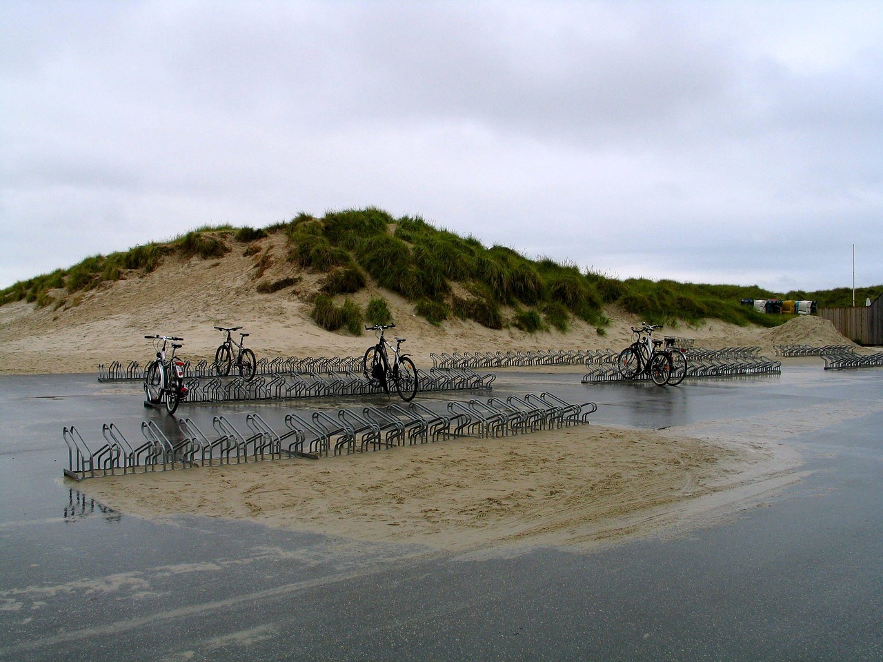 北仑吉利汽车最新招聘动态与影响分析