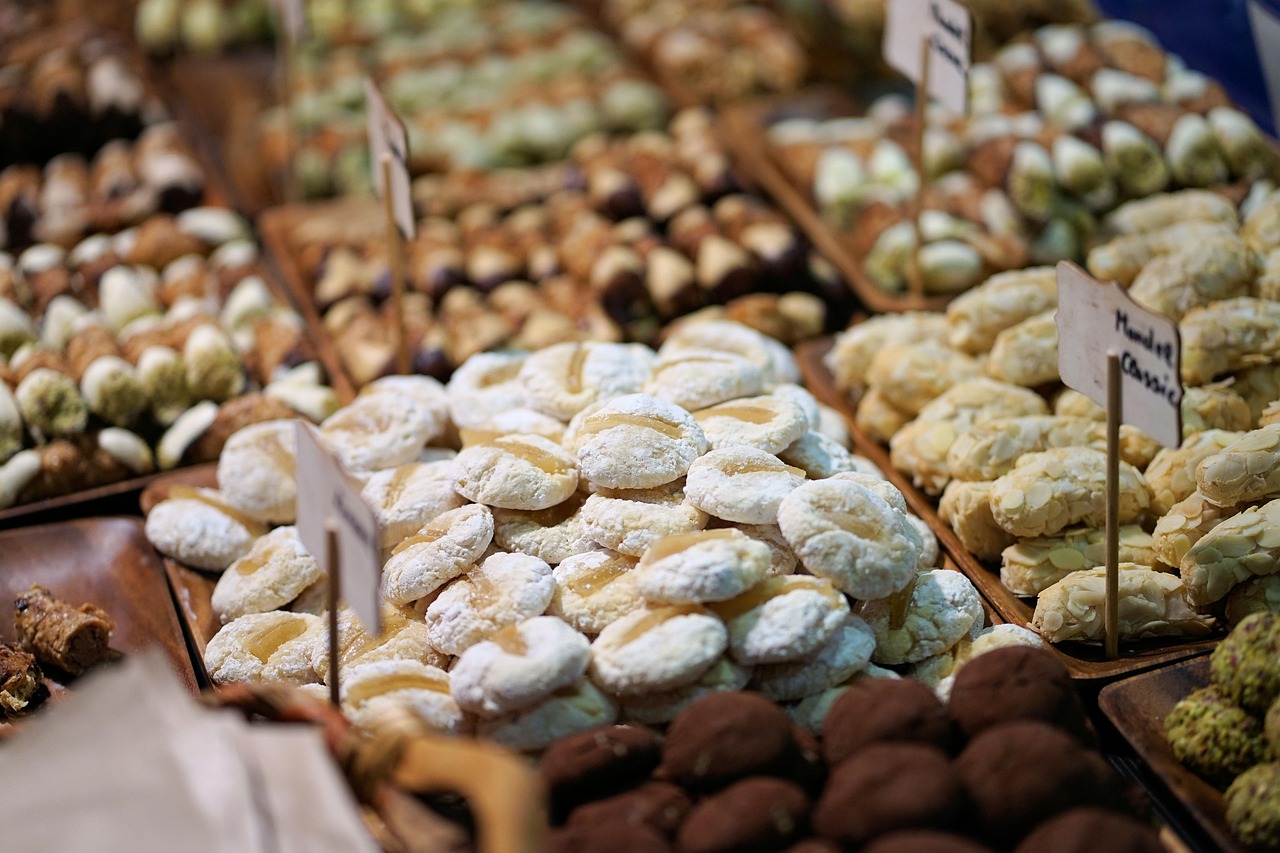 洽洽小黄袋每日坚果价格分析与比较，深度探讨坚果市场趋势