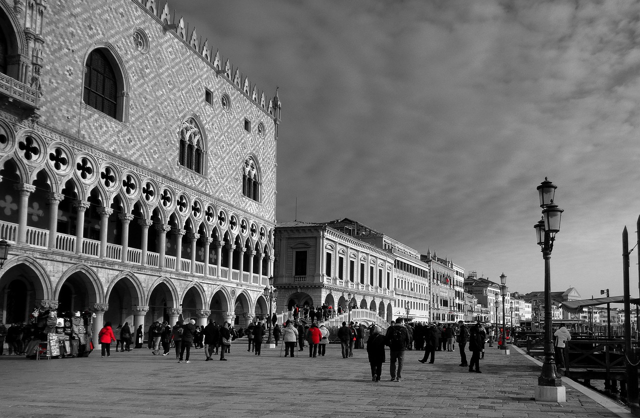 染指流年 第12页