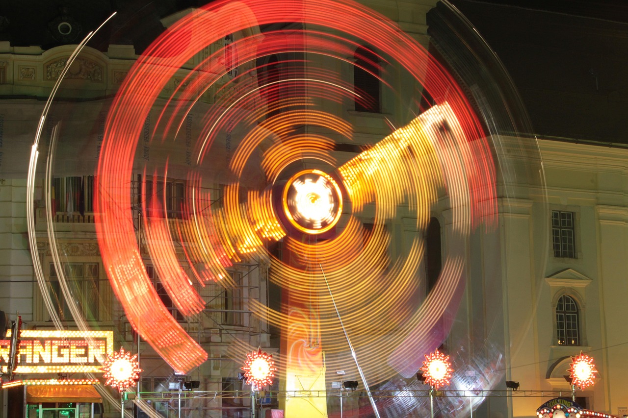 最新灯具设计,探索未来照明艺术的新境界