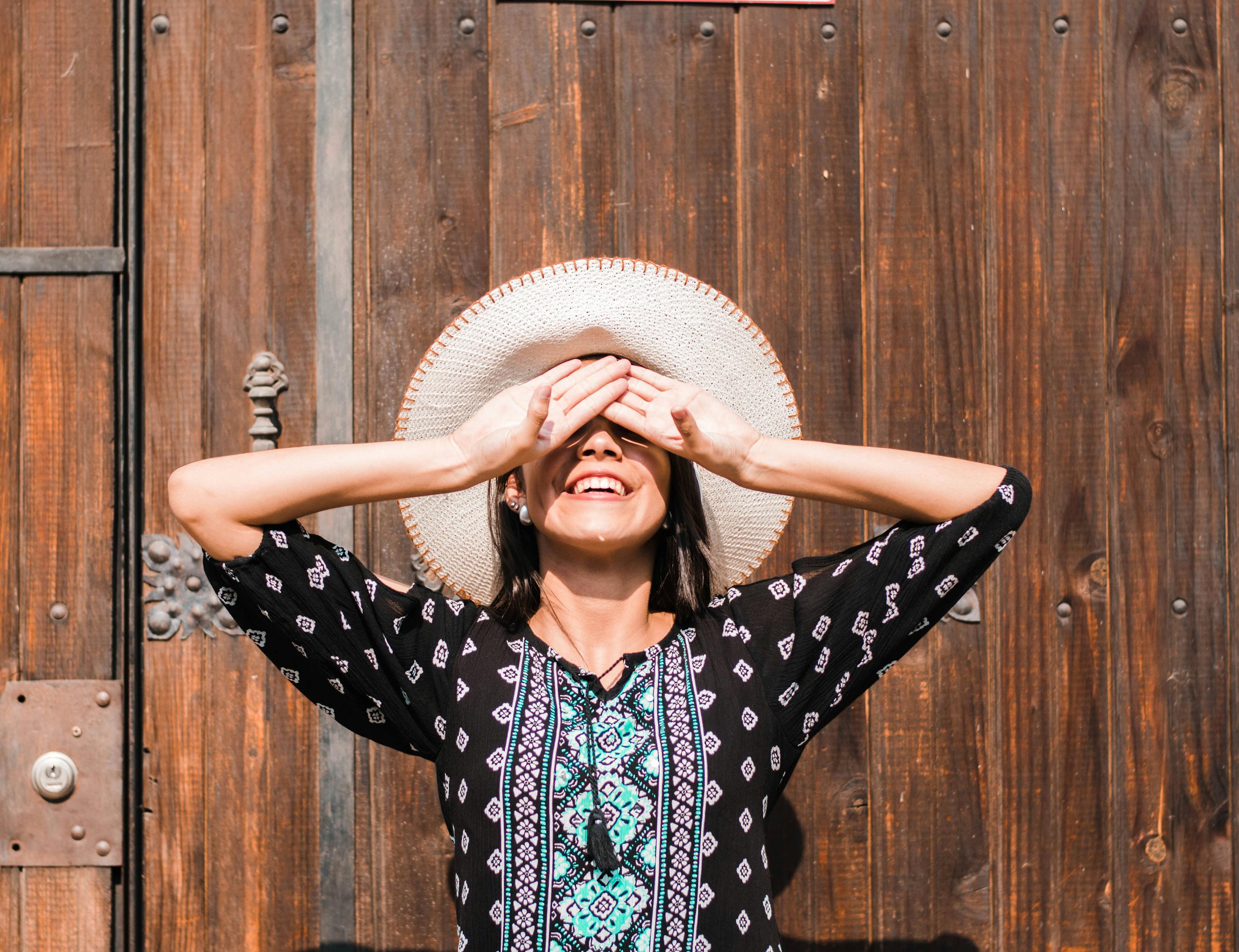 最新搞笑丝袜视频掀起网络娱乐狂潮