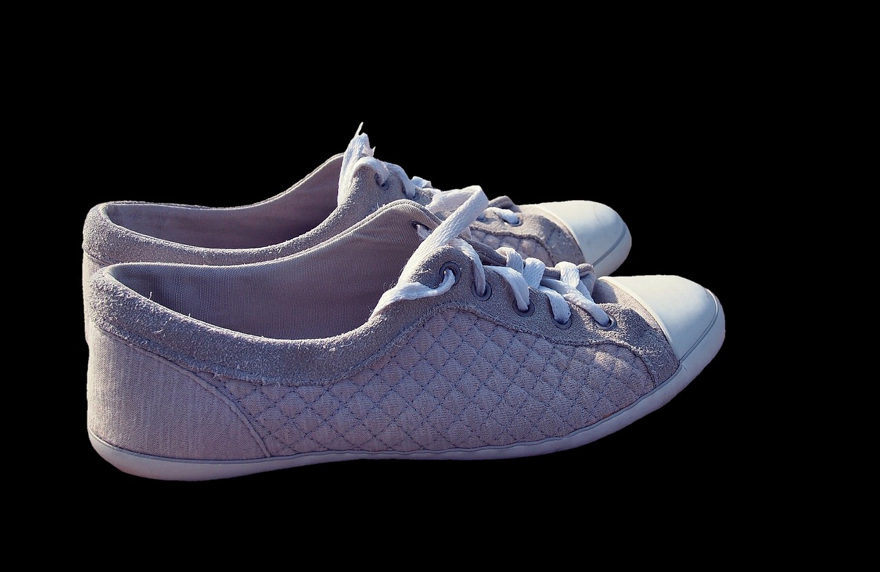 新款男布鞋时尚与舒适完美融合的图片集欣赏