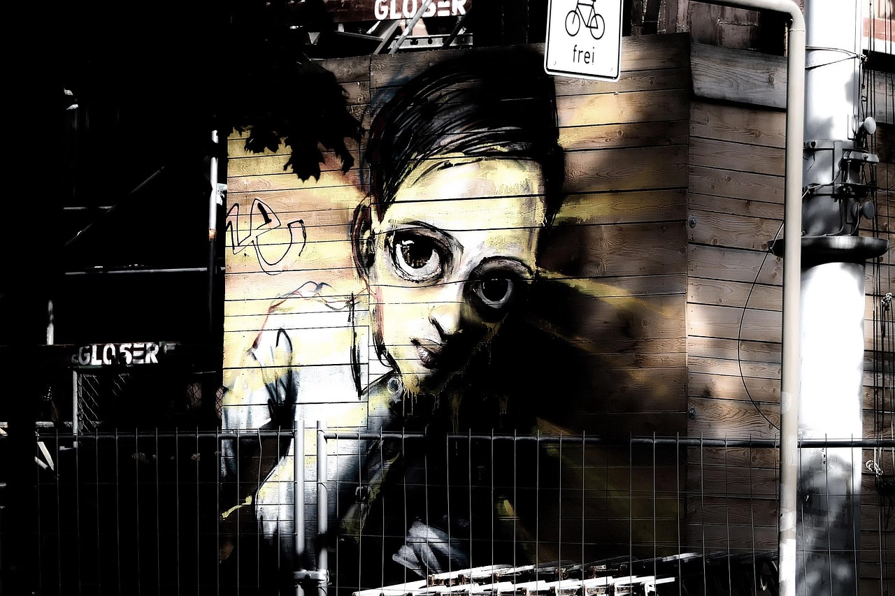 深度解读,从茶馆文化到电影艺术——妈妈形象在茶馆与电影中的展现