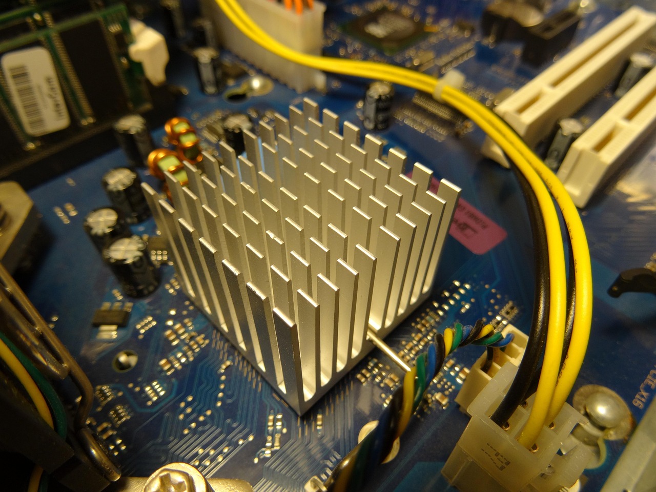 中国重工股票投资潜力与市场前景深度解析