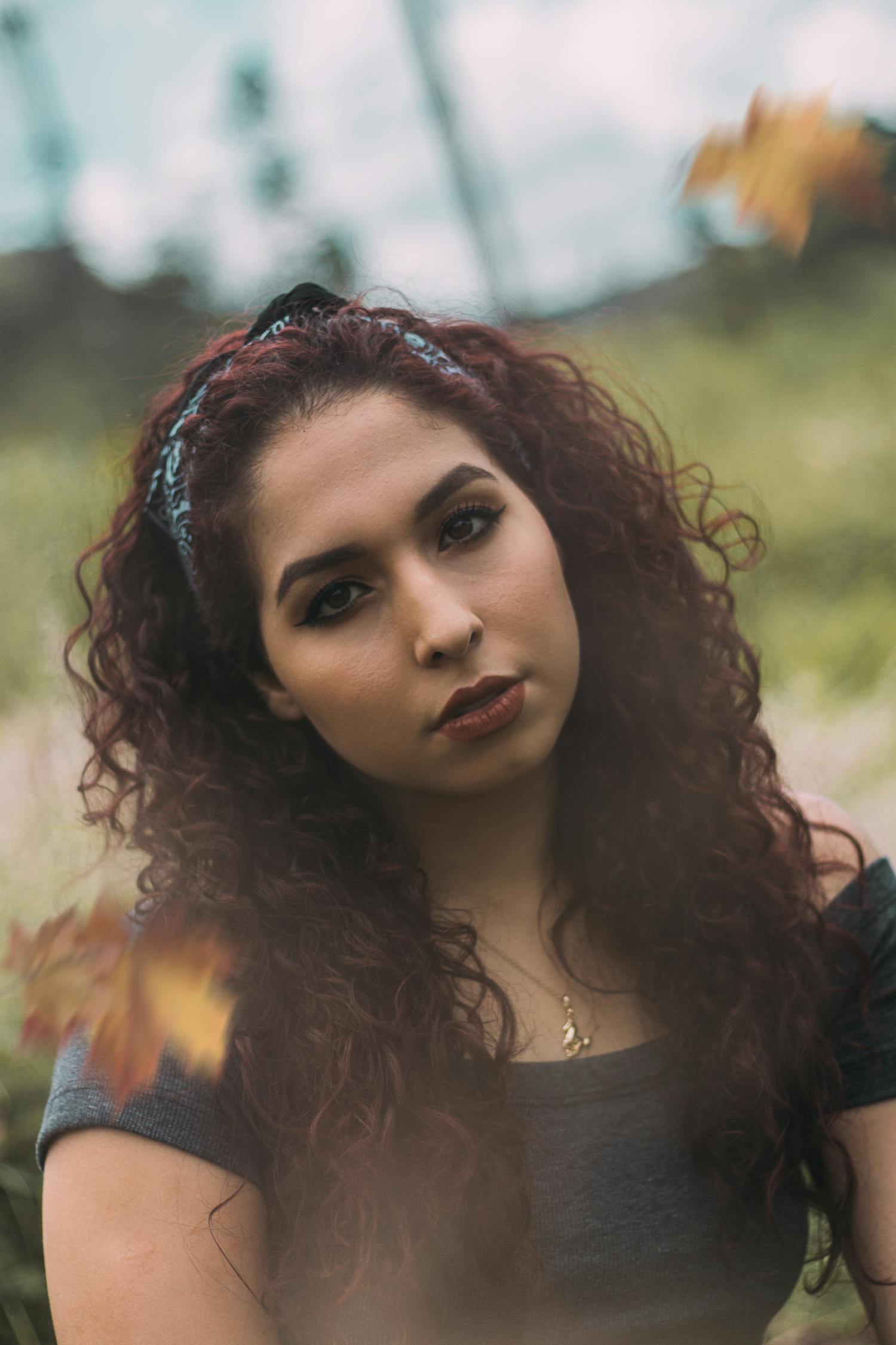 毛俊杰近照,时光雕琢的优雅魅力