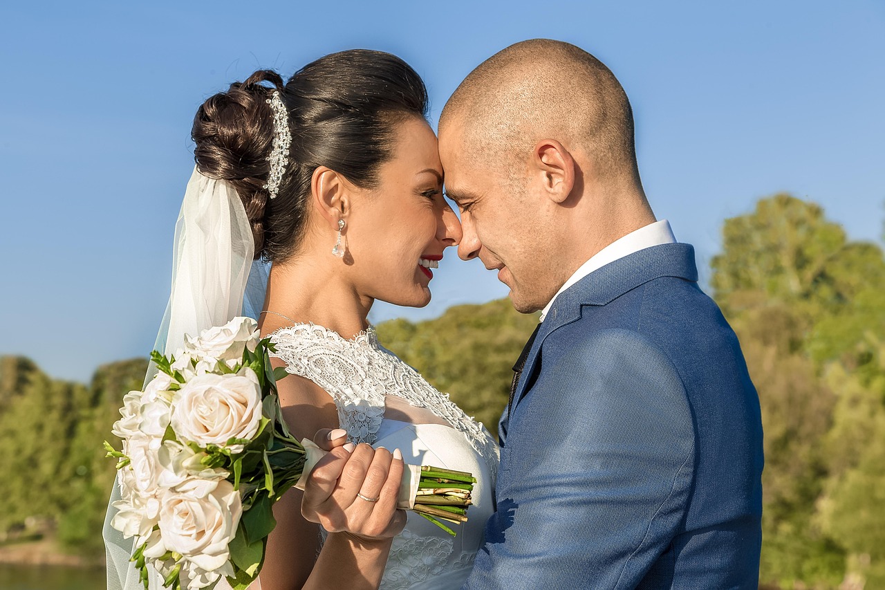 咱们结婚吧演员精彩演绎展现爱情与婚姻的力量