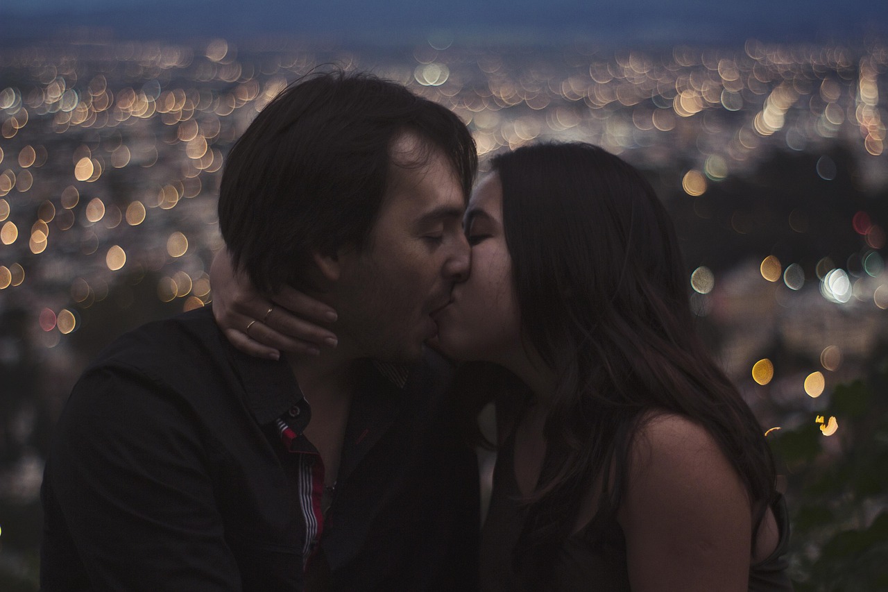 咱们结婚吧演员精彩演绎展现爱情与婚姻的力量