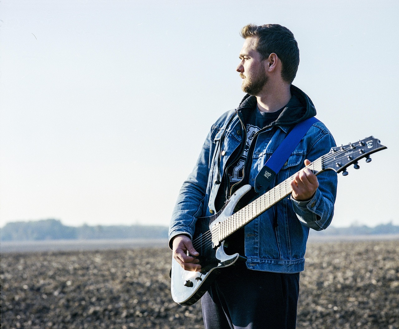 中国演技派男演员,演技的魅力与深远影响