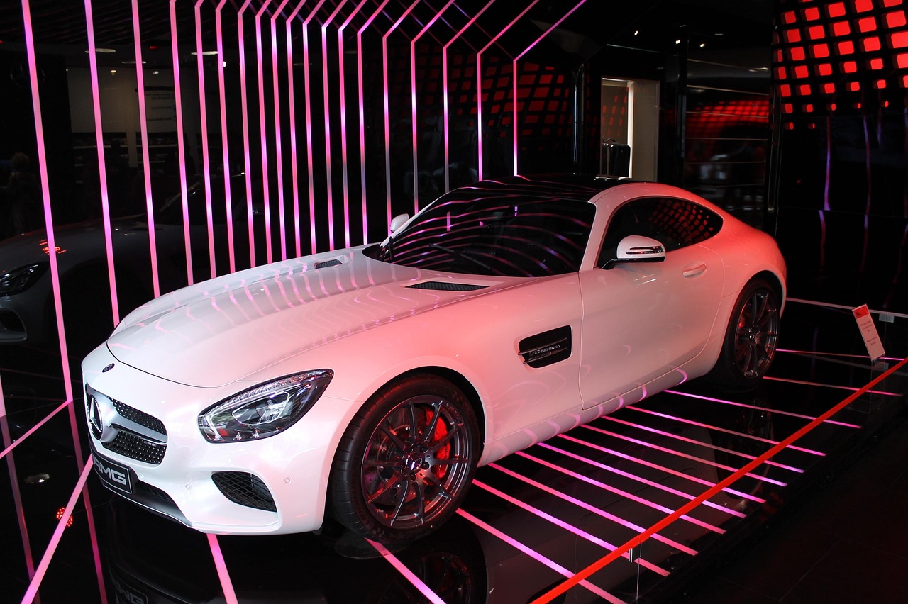 奔驰引领豪华与科技革新,最新资讯揭秘未来趋势