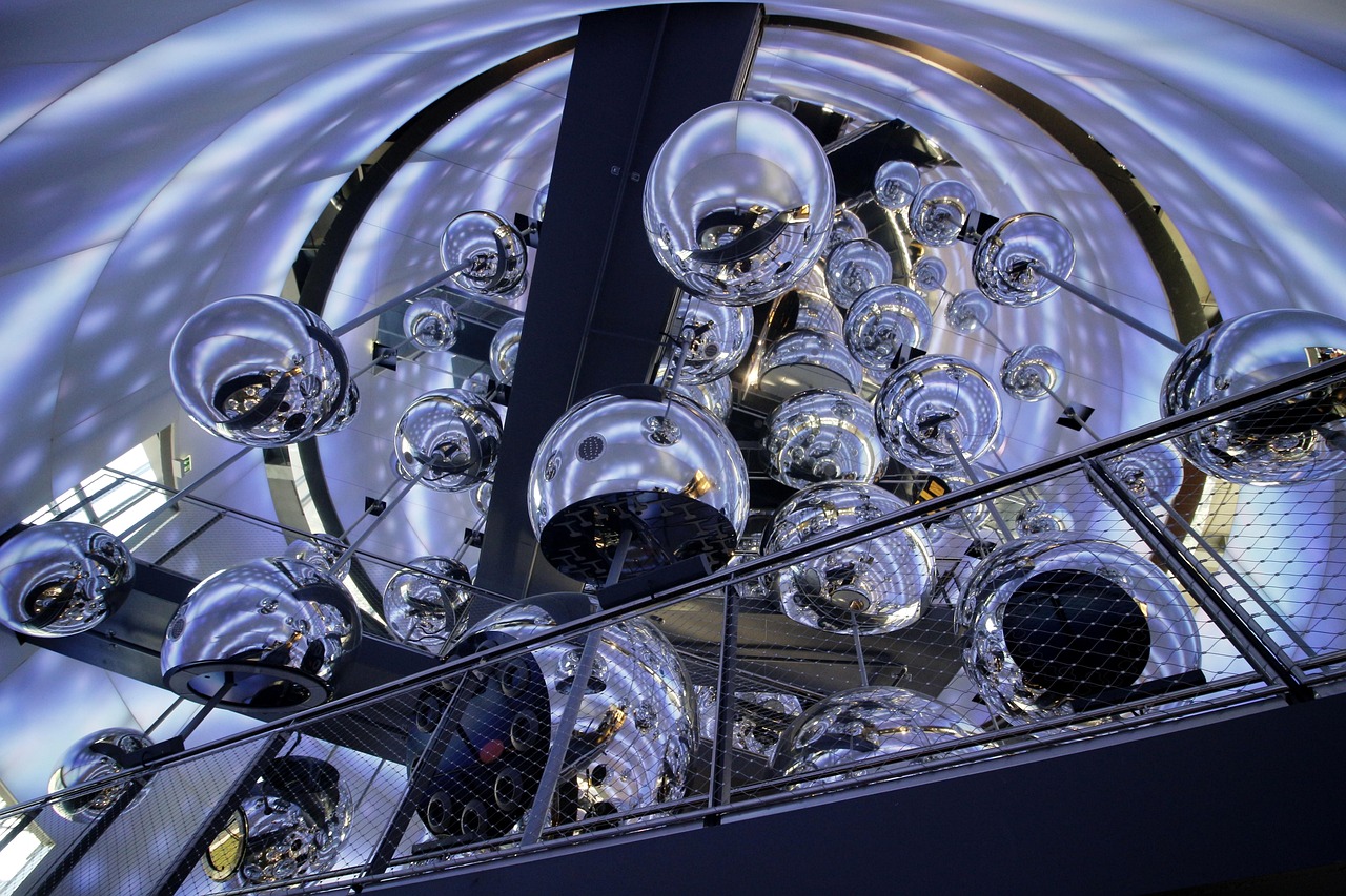 氮化镓芯片上市公司展现行业革新与未来潜力