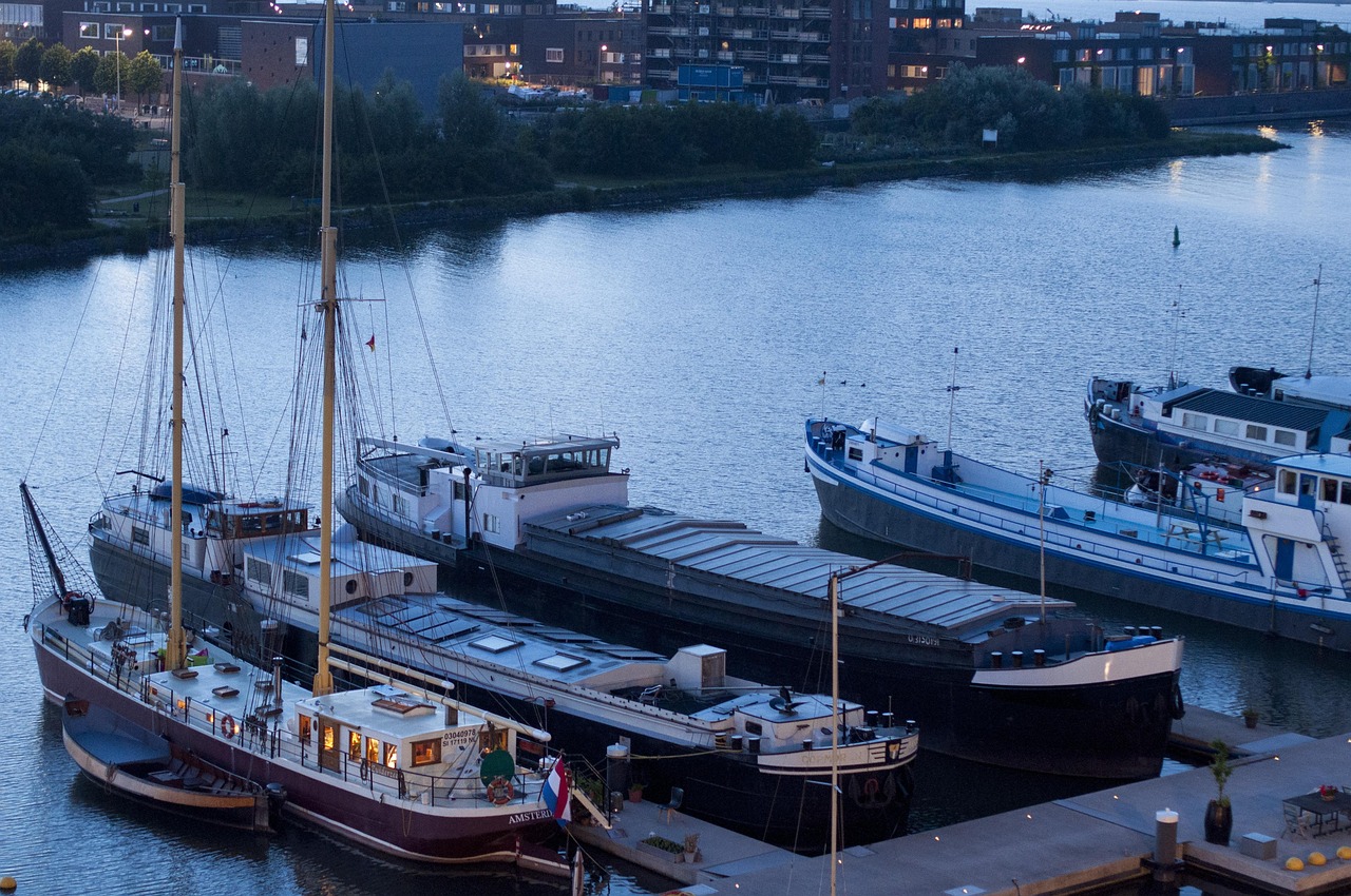 拉斯维加斯最新版下载,探索虚拟魅力之都