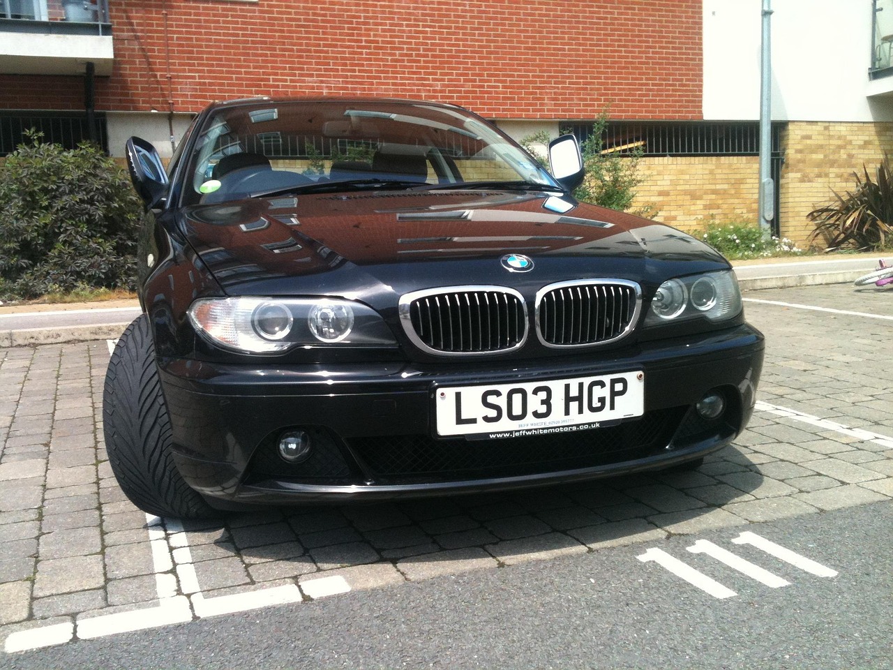 宝马5系新一代引领豪华轿车市场革新篇章