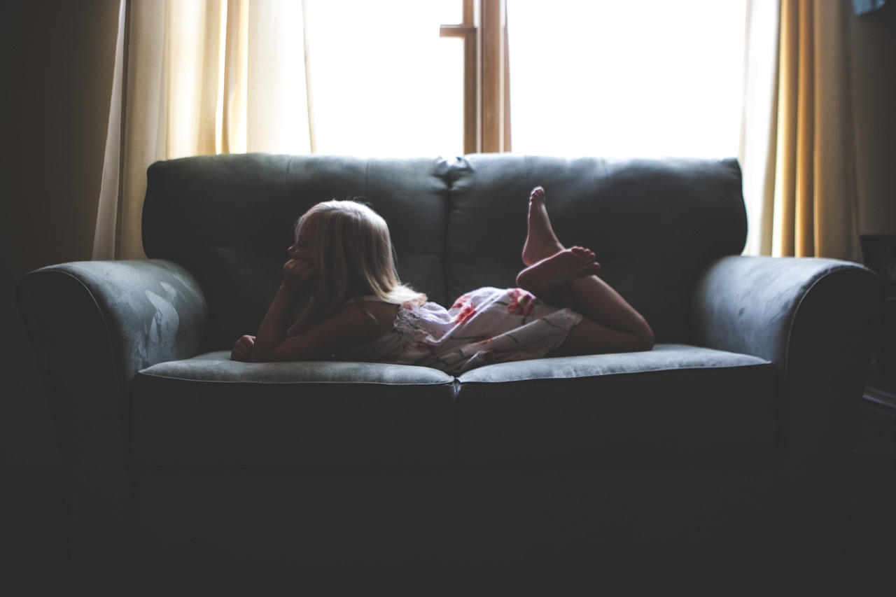 世界欠我一个初恋电视剧深度解读与免费观看体验分享