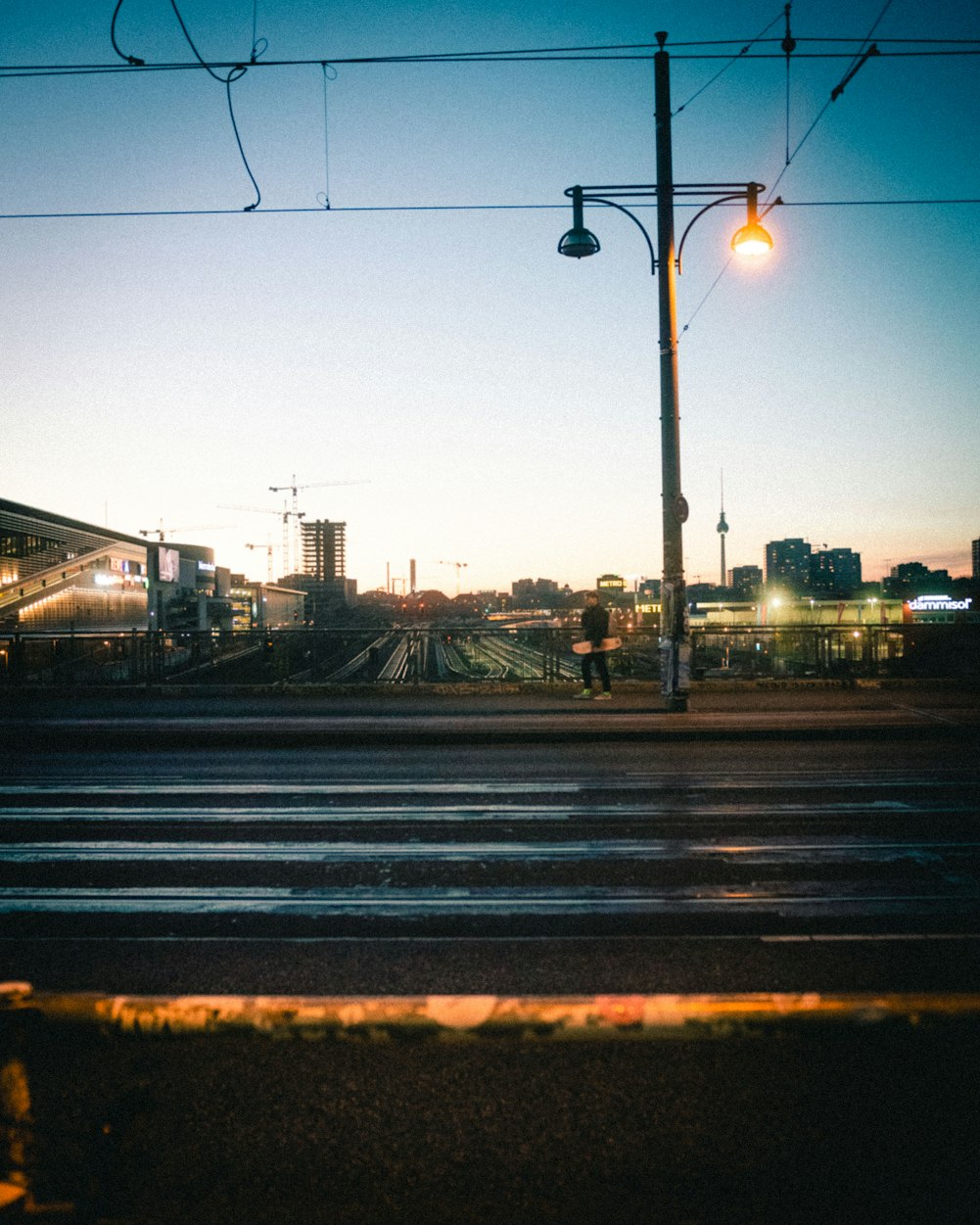 浅笑轻吟梦一曲 第3页