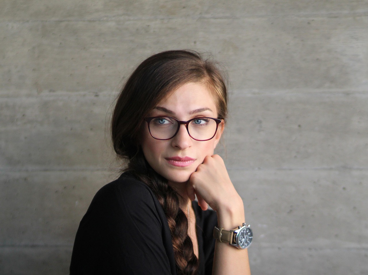 带眼镜的女明星,魅力与风采的独特展现