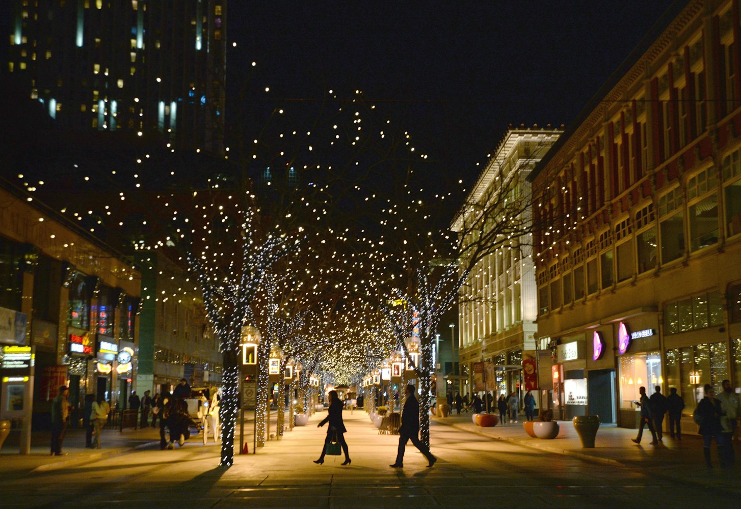 红墙绿瓦,深度解读古代皇宫生活的电视剧