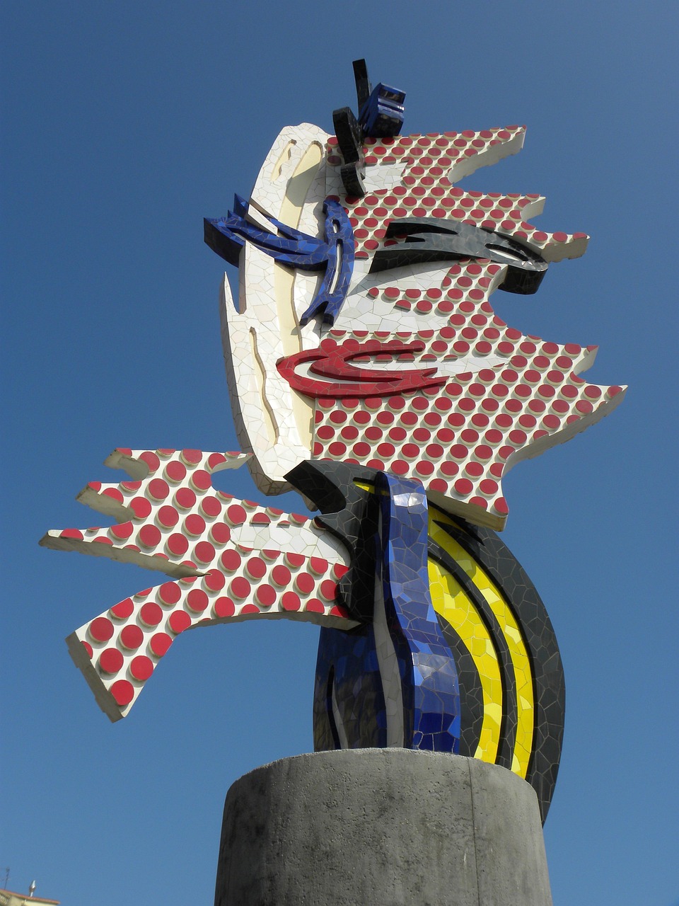 新疆概览更新,历史文化深度与现代发展同步前行