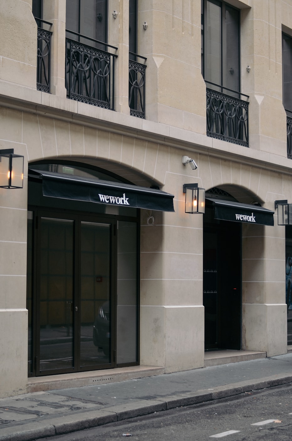 革新设计引领家居潮流,新型折叠门亮相!