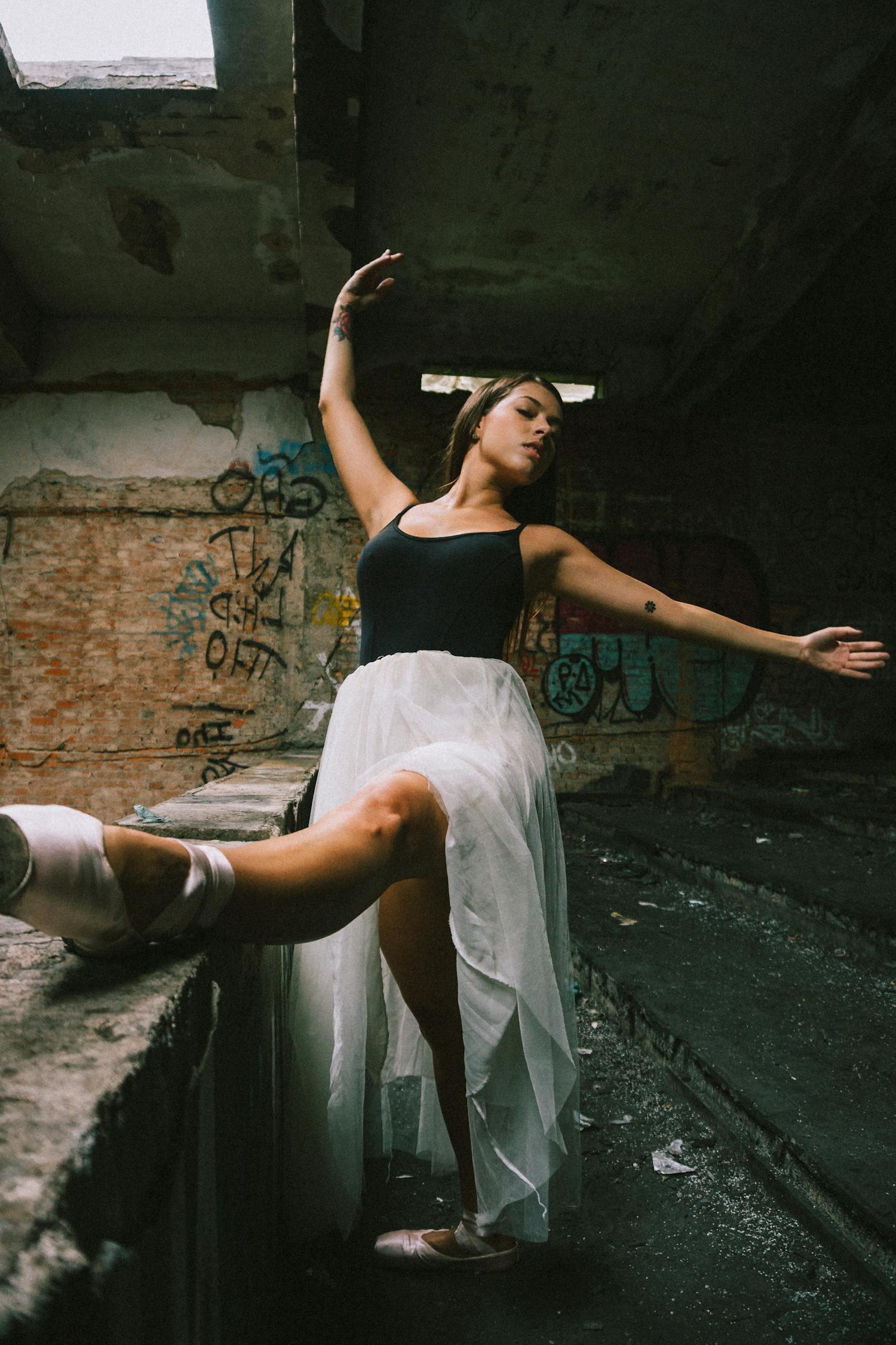 明姑娘最新柔术展示,传统与现代的完美交融之舞