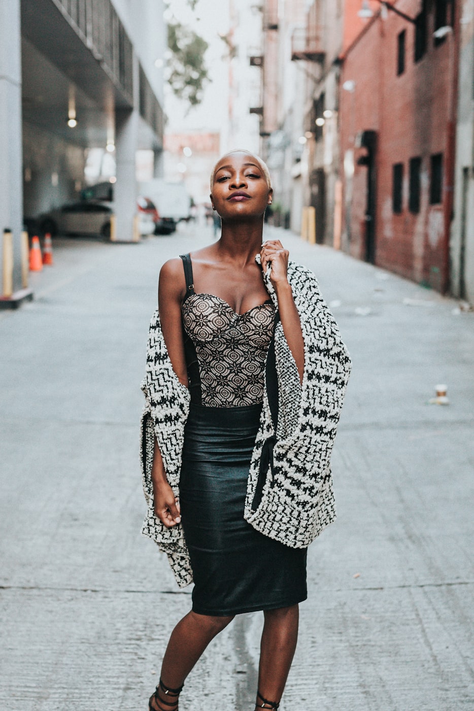 旧T恤创意改造,时尚再生之旅,无限创意的改造新玩法